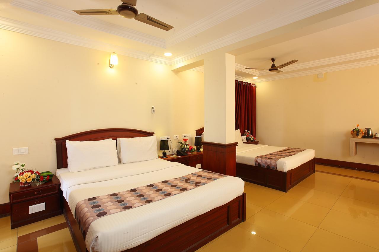 Trichur Towers Thrissur Exterior foto